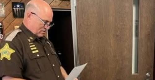 Deputy Tony Skinner Yorktown IN Obituary Line of Duty Death: Deputy Tony Skinner Obituary Killed In Shocking Roadside Semi-Truck Collision