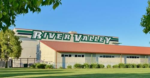 School Safety Scare Yuba City CA Safety Scare: Medical Emergency Response Halted As Potential Threat Forces Yuba City Crews To Remain Outside School