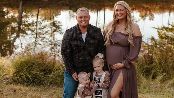 Kyle Ferree Louisville Obituary Line-of-Duty Death: Kyle Ferree IBEW Lineman Obituary Killed Restoring Power After Fall/Electrocution, Leaving Young Family Heartbroken