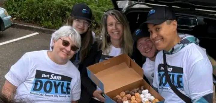 It is with heavy hearts that we say goodbye to Sandy Labyris, a beloved figure in New York City’s activist community