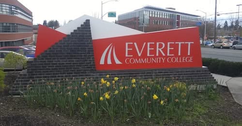 EvCC Campus Terror Everett Community College WA Campus Lockdown: SCHOOL TERROR AVERTED: EvCC Lockdown Ends With Arrest Of Two Students And Recovery Of Campus Weapon