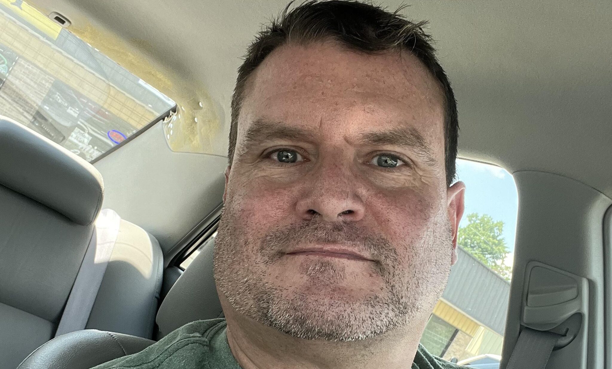 Phillip Robinson Jasper, AL Fatal Accident – Phillip Robinson lost in a sudden accident, his passing has left the Jasper community and his family heartbroken, mourning the life of a devoted son, Navy veteran, and dedicated public servant