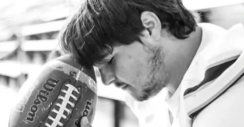 Tragic news strikes as Jeremy Michael, a beloved young man from Muskingum County, unexpectedly collapsed while playing basketball, leaving his family, friends, and teammates in deep mourning. A promising athlete, his passing has left a void in many lives