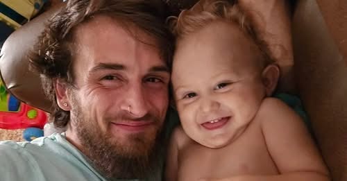 Domonik Randsome Wright Roseburg, OR – The Roseburg community is mourning the loss of 30-year-old Domonik Randsome Wright, who tragically died in a crash on Highway 138E