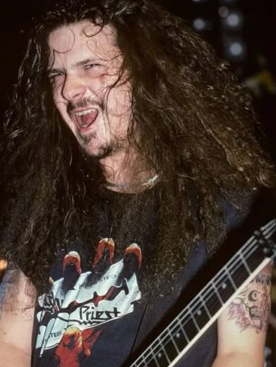 Dimebag Darrell Lance Abbott Arlington, Texas – The unexpected loss of legendary guitarist Dimebag Darrell continues to weigh heavily on hearts worldwide.
