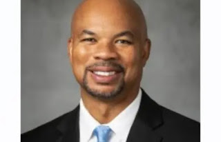 Jason Little, 46 Ionia, MI/Welch, OK Beloved Teacher Obituary: Beloved 46-Year-Old History Teacher Dies Suddenly After Short Illness School Communities Mourn Jason Little, 46, Devoted Teacher Lost to Sudden Illness