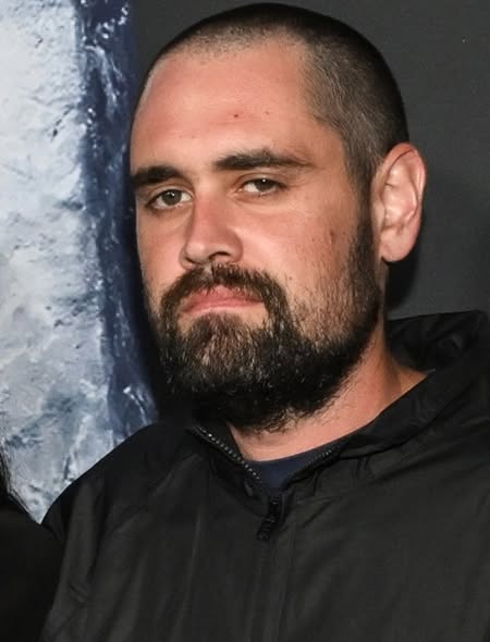 Nick Reiner Santa Monica, California – Authorities are investigating a deeply disturbing incident connected to a hotel stay in Santa Monica, unfolding alongside a devastating loss