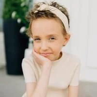 A Community Mourns the Loss of an Angel On December 11, 2025, Malad City, Idaho, lost a shining star. Brielle Nicole Bird, a nine-year-old girl whose courage and spirit touched countless lives, passed away after battling stage 4 neuroblastoma