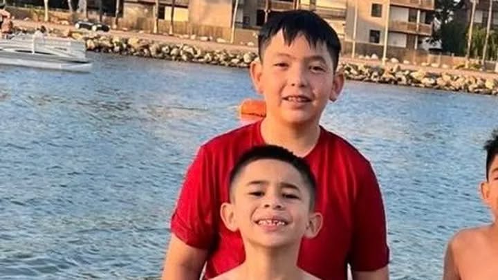 Tragedy struck on Christmas Day, December 25, 2025, when two children were killed in a devastating crash on Interstate 5 near Lebec, California