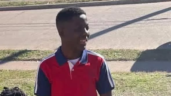 Fort Worth, Texas Obituary — Senseless French Fries Dispute Tragedy — THE TARRANT COUNTY COMMUNITY HEARTBREAK: 19-Year-Old “Resplendent Soul” Jarvis Dewayne Davis Passes Away; Shocking “Stolen Sunset” of Luminous Spirit Leaves Fort Worth Grieving the Unforeseen Departure and Unfiltered Tragedy of a Young Man Known for Unfailing Grace