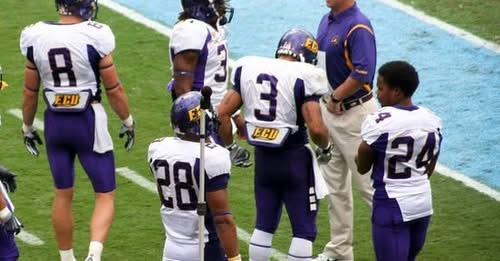 Matthew Thompson Burlington Obituary – Matthew Thompson ECU Pirates Football Death – Matthew Thompson Legendary Athlete Passes Away in Heartbreaking Community Loss