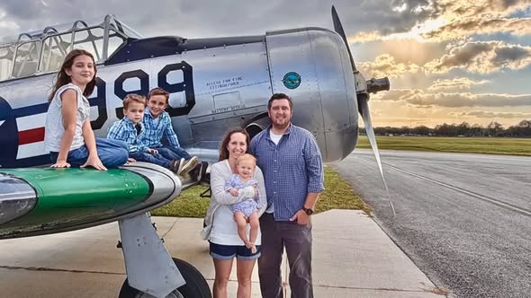 Justin Westbrooks Williston Obituary – Justin Westbrooks Fatal Vintage Plane Crash – Justin Westbrooks Delta Pilot and Father of Four Killed in Heartbreaking Florida Aircraft Accident